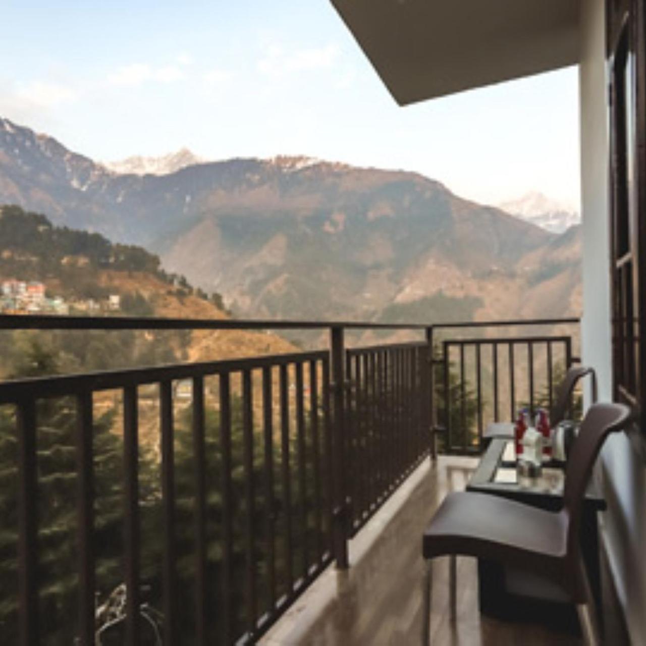 Holiday Hill Hotel Dharamshala Exterior foto